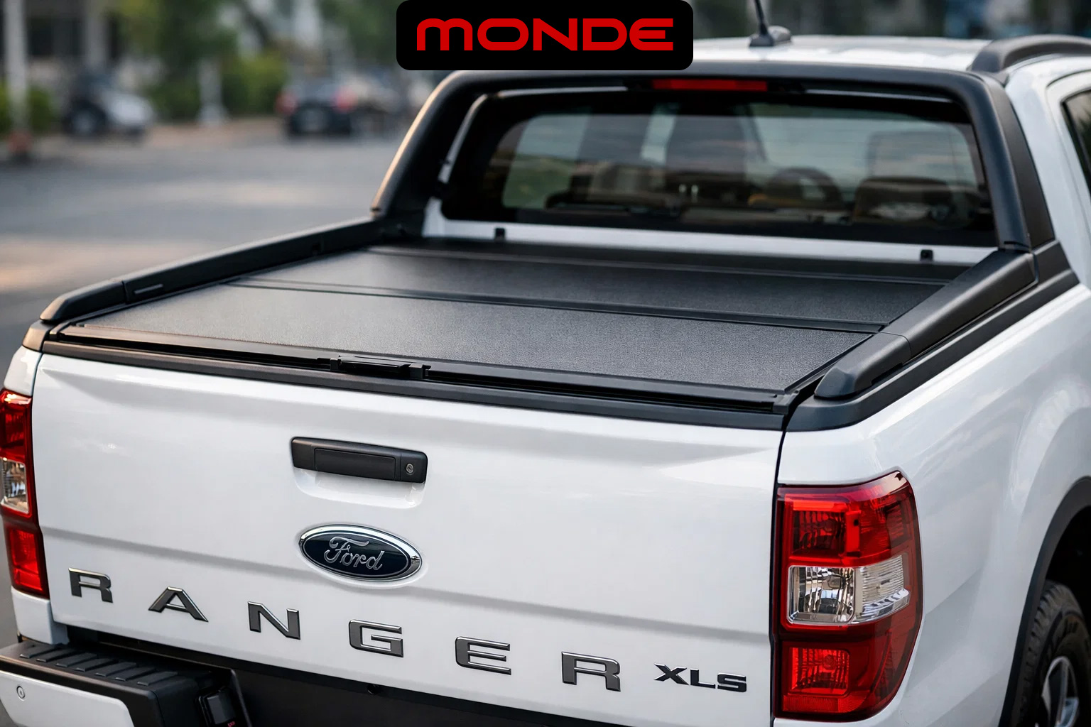 Nắp th&ugrave;ng 3 tấm nh&ocirc;m chịu lực Ford XLS