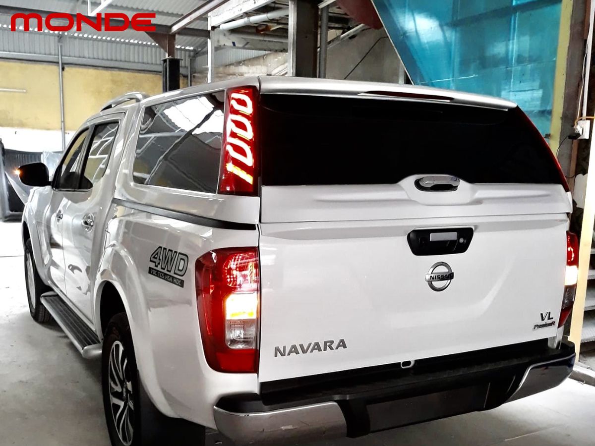 Nắp thùng cao Nissan Navara giá tốt mang lại sự tiện nghi tối đa cho chủ xe