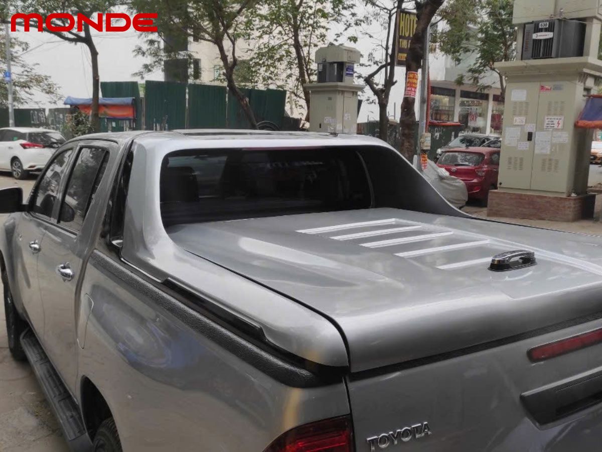 Nắp thùng thấp Toyota Hilux 2025 xu hướng mới cho dân chơi bán tải