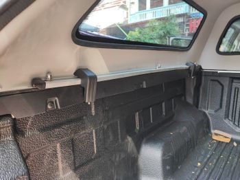 Lót thùng nhựa ford ranger