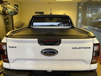 Nắp thùng xe bán tải ford ranger 2024 mới nhất