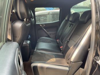 Ghế điện trượt ngả hàng ghế sau ford ranger